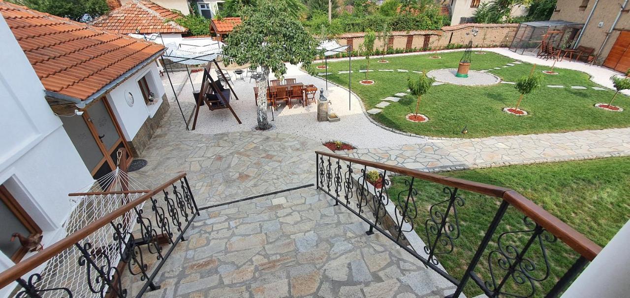 Guest House Eolea Biser Bagian luar foto