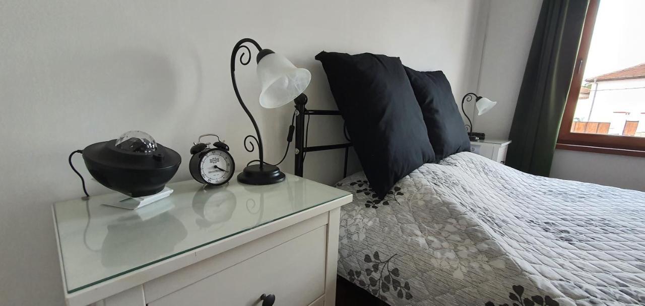 Guest House Eolea Biser Bagian luar foto
