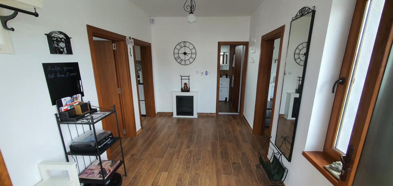 Guest House Eolea Biser Bagian luar foto