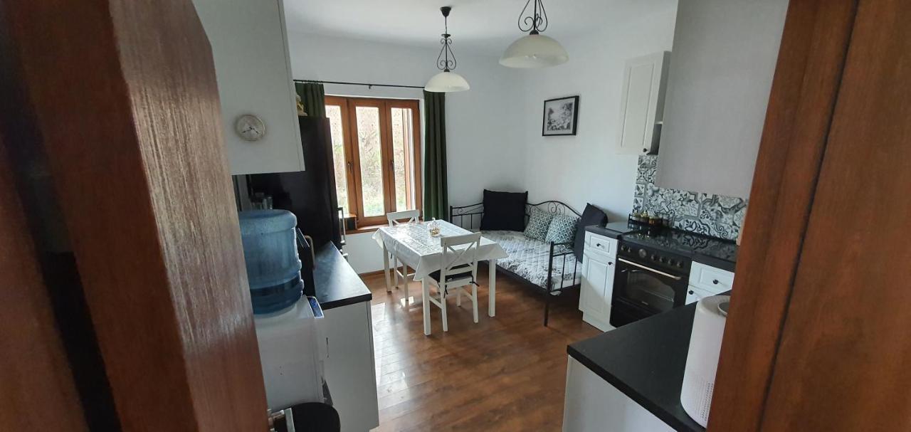 Guest House Eolea Biser Bagian luar foto