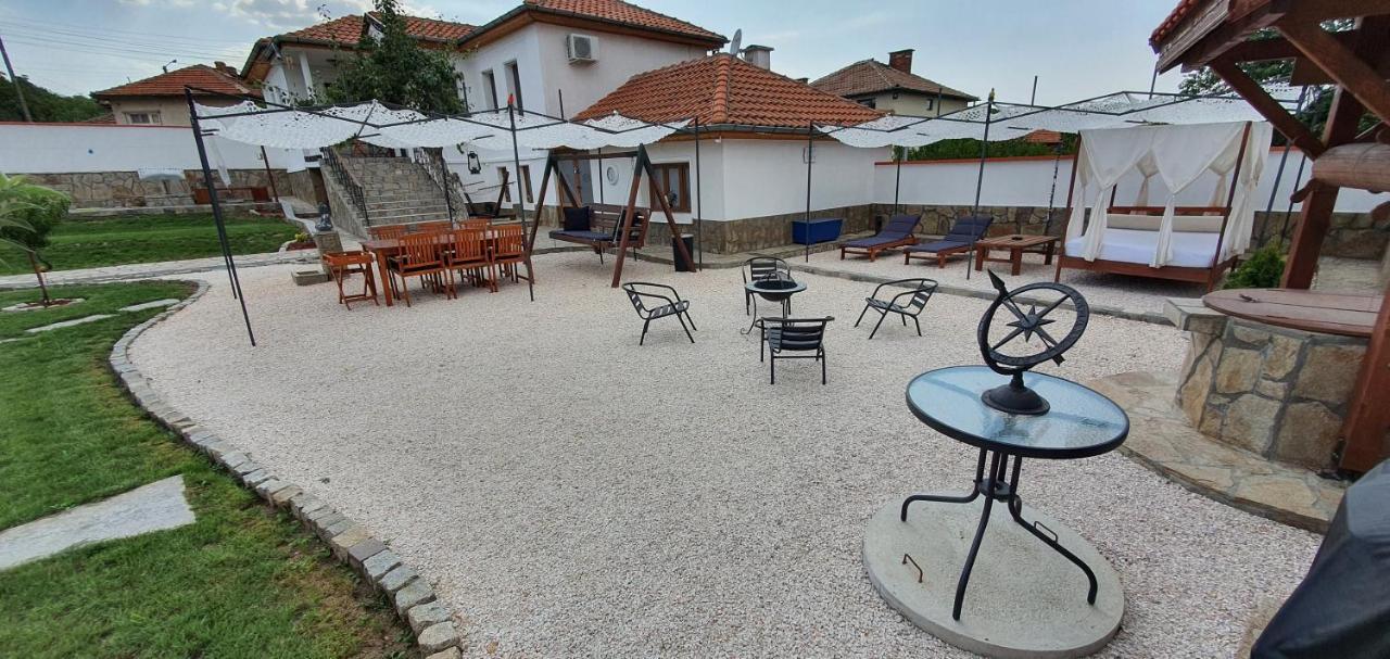Guest House Eolea Biser Bagian luar foto